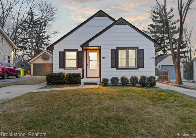 1st image of 141 Ferndale Ave, Rochester, MI 48307 | MLS# 60972006