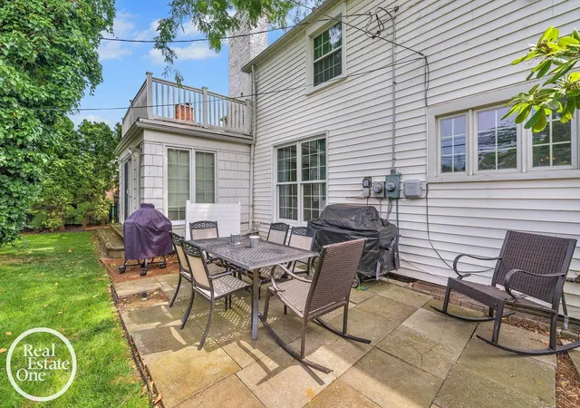 Homes for sale in Grosse Pointe Shores, MI | 90 Colonial Rd, Grosse Pointe Shores, MI 48236 | MLS# 50214761