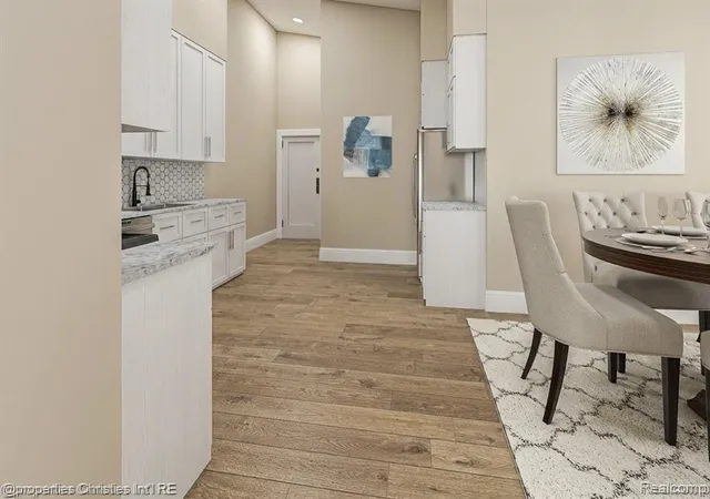 3rd image of 1111 Angara Dr #42, Rochester Hills, MI 48309 | MLS# 60991817