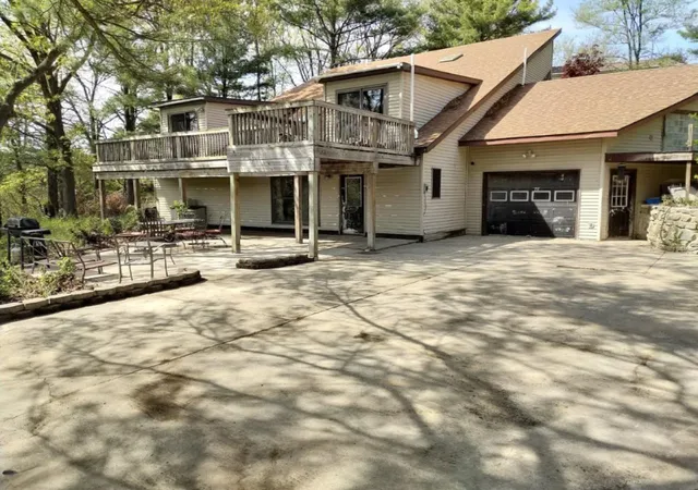 1st image of 11457 Montcalm Rd, Greenville, MI 48838 | MLS# 70553974