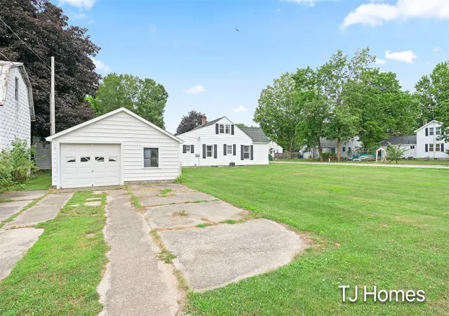 Homes for sale in Wayland, MI | 146 Hanlon Ct, Wayland, MI 49348 | MLS# 70545007
