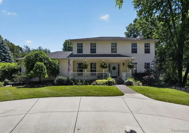 Homes for sale in Fowlerville, MI | 7071 W Grand River Rd, Fowlerville, MI 48836 | MLS# 61009153