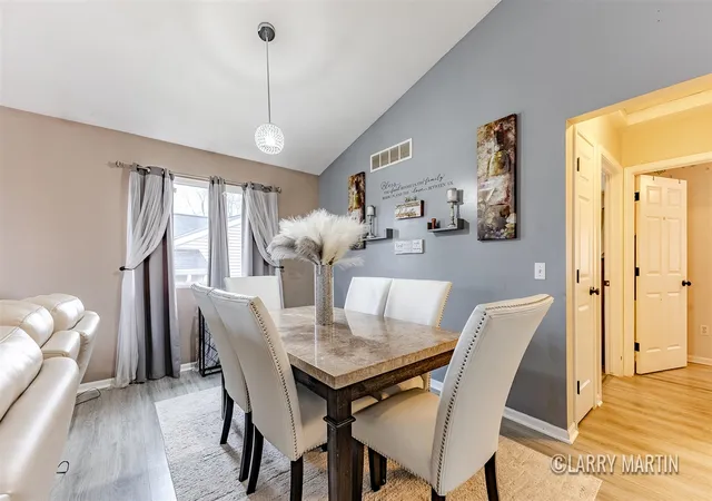Photo 4 of Sale Pending at 3481 Hampton Downs Dr, Grand Rapids, MI 49512 | MLS# 70519683 | Listing updated on 2026-03-28