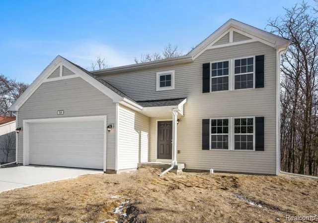 Photo 1 of Sale Pending at 1047 Weatherstone Ln, Howell, MI 48843 | MLS# 60197192 | Listing updated on 2025-06-17