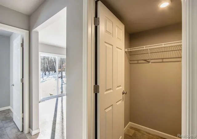 Photo 3 of Sale Pending at 1047 Weatherstone Ln, Howell, MI 48843 | MLS# 60197192 | Listing updated on 2025-06-17