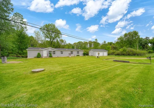 Homes for sale in Brooklyn, MI | 7001 Sweezy Lake Rd, Brooklyn, MI 49230 | MLS# 60995044
