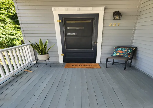 Photo 2 of Single family home for sale at 227 S Main St, Vassar, MI 48768 | MLS# 50219548 | Listing updated on 2026-08-27