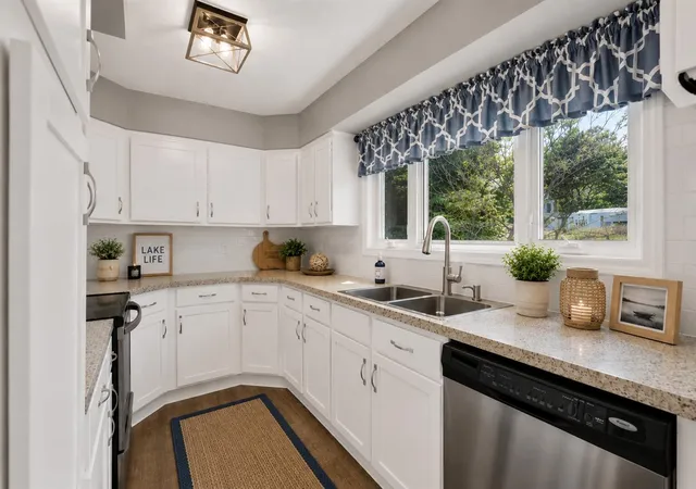 Photo 4 of Single family home for sale at 2937 Loehrs Landing Dr, Hastings, MI 49058 | MLS# 70540726 | Listing updated on 2026-08-28