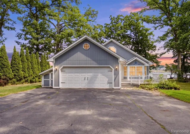 1st image of 8954 Patrick Dr, Davisburg, MI 48350 | MLS# 61022758