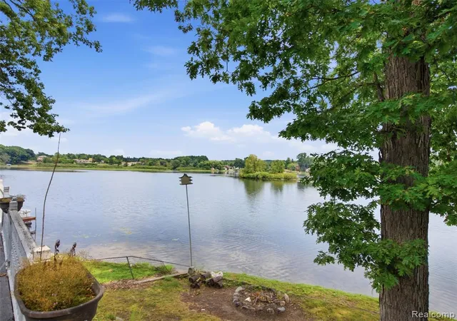 50th image of 8954 Patrick Dr, Davisburg, MI 48350 | MLS# 61022758