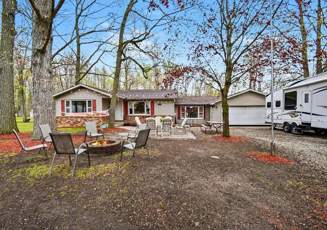 3rd image of 280 N Sage Lake Rd, Hale, MI 48739 | MLS# 80072667