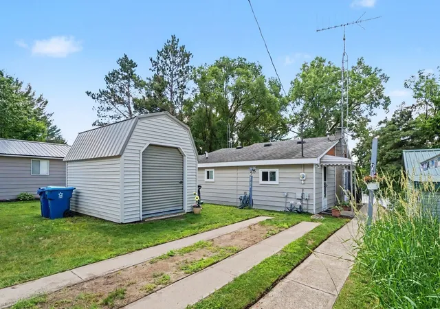 Homes for sale in Harrison, MI | 6736 Ridge Rd, Harrison, MI 48625 | MLS# 80070403