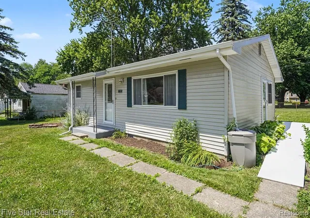 Homes for sale in Otisville, MI | 221 Athletic St, Otisville, MI 48463 | MLS# 61009601