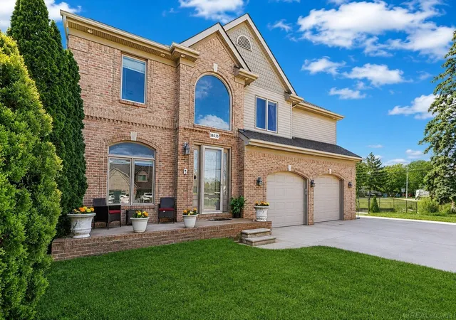 image of 38035 Pointe Rosa St, Harrison Township, MI 48045 | MLS# 50213831