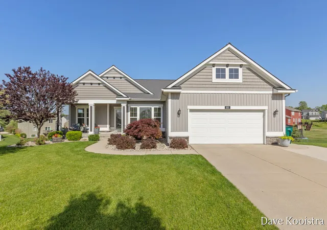 Homes for sale in Byron Center, MI | 1011 Dreamfield Dr, Byron Center, MI 49315 | MLS# 70543136