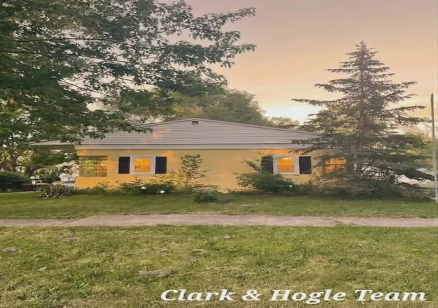 Homes for sale in Saint Johns, MI | 105 S Prospect St, Saint Johns, MI 48879 | MLS# 70536057