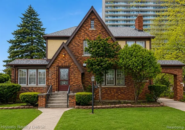 1st image of 505 Fiske Dr, Detroit, MI 48214 | MLS# 60991832