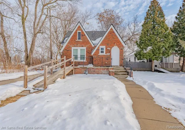 1st image of 17892 Bradford St, Detroit, MI 48205 | MLS# 60970540