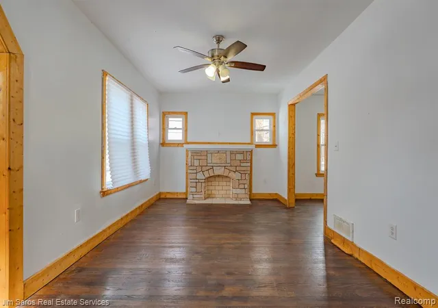 2nd image of 17892 Bradford St, Detroit, MI 48205 | MLS# 60970540