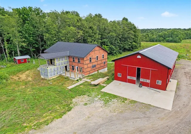 2nd image of 41083 County Road 681, Bangor, MI 49064 | MLS# 70538930