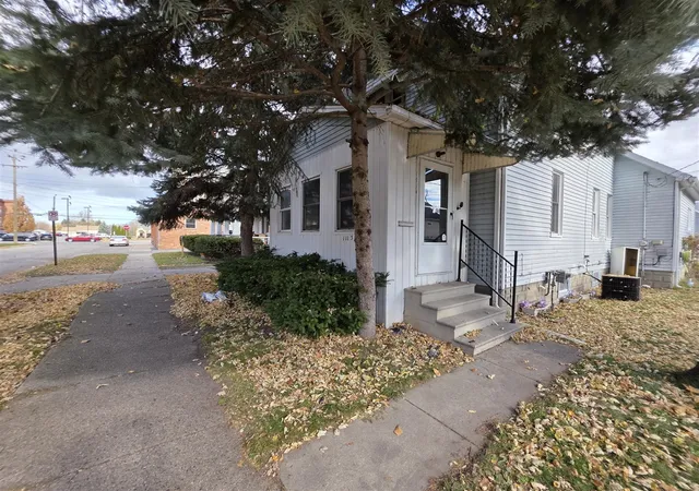 Homes for sale in Bay City, MI | 1113 S Grant St, Bay City, MI 48708 | MLS# 70505439