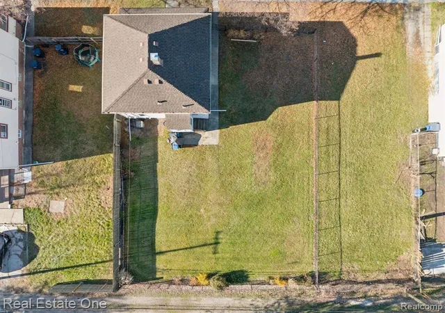 Homes for sale in River Rouge, MI | 159 Dwight St, River Rouge, MI 48218 | MLS# 61006728