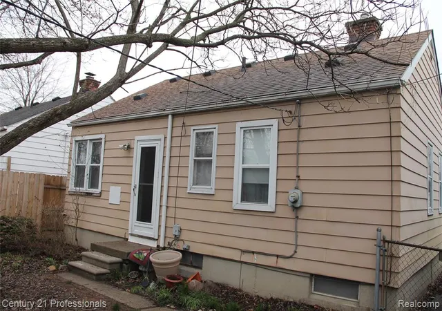 Homes for sale in Detroit, MI | 19740 Mccormick St, Detroit, MI 48224 | MLS# 60978563