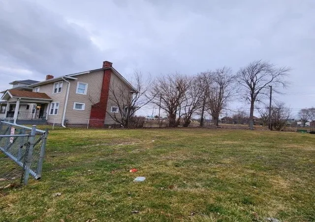 3rd image of 1704 W Euclid St, Detroit, MI 48206 | MLS# 60357115