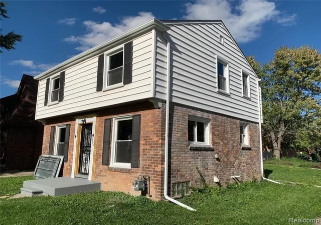 Homes for sale in Detroit, MI | 4800 Harvard Rd, Detroit, MI 48224 | MLS# 60975597