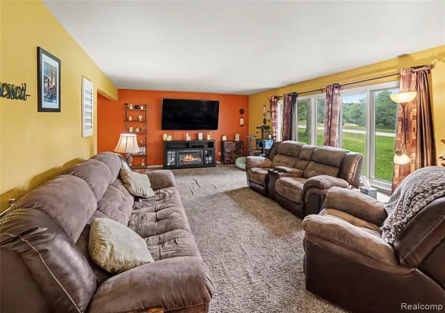 Homes for sale in Saline, MI | 8614 Meadowland Ct, Saline, MI 48176 | MLS# 61005866