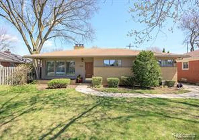 Homes for sale in Saint Clair Shores, MI | 30712 Champine St, Saint Clair Shores, MI 48082 | MLS# 61009124