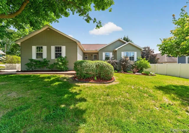 1st image of 1259 Burgoyne Blvd, Rochester Hills, MI 48307 | MLS# 61001932