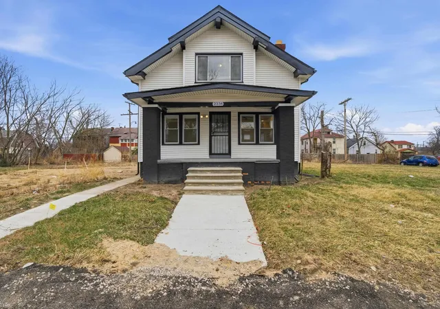 2nd image of 2334 Highland St, Detroit, MI 48206 | MLS# 50202030