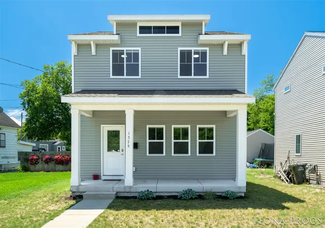 1st image of 1379 Pine St, Muskegon, MI 49442 | MLS# 70542146