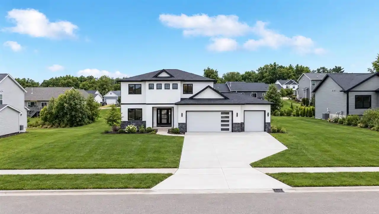 Photo 1 of Single family home for sale at 1839 Stratford Ln, Grand Rapids, MI 49534 | MLS# 70552051 | Listing updated on 2026-10-19