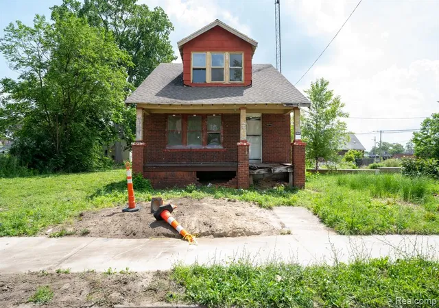 1st image of 16164 Turner St, Detroit, MI 48221 | MLS# 60407840