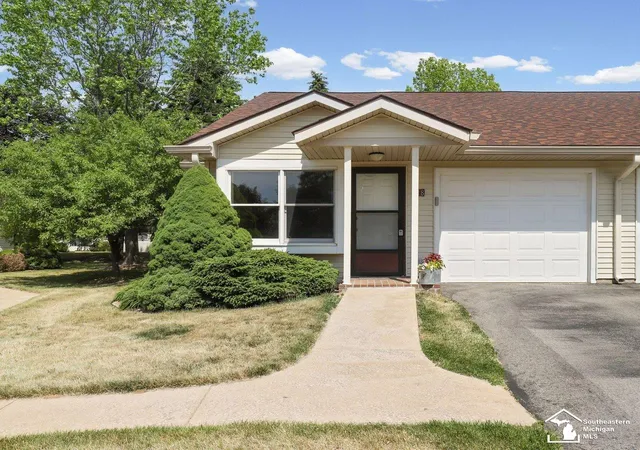 Homes for sale in Tecumseh, MI | 729 Clark St #18, Tecumseh, MI 49286 | MLS# 50210391