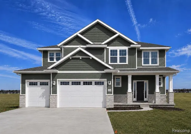 Photo 1 of Single family home for sale at 584 Round Rock Dr, Howell, MI 48843 | MLS# 61012219 | Listing updated on 2026-09-13