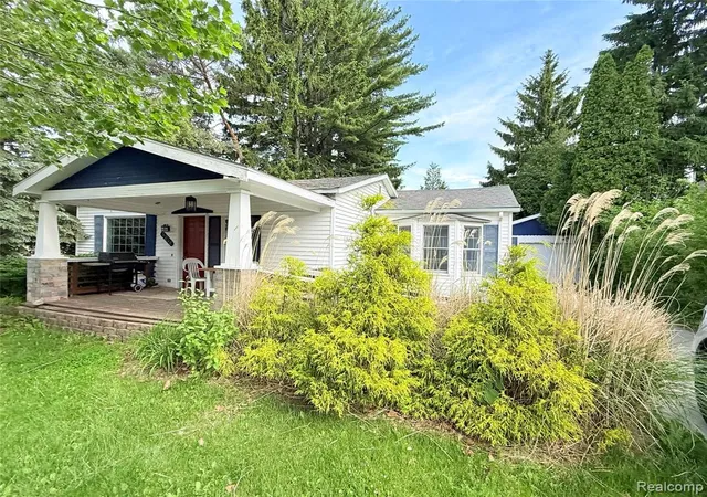 Homes for sale in Lexington, MI | 7271 Simons St, Lexington, MI 48450 | MLS# 60969859