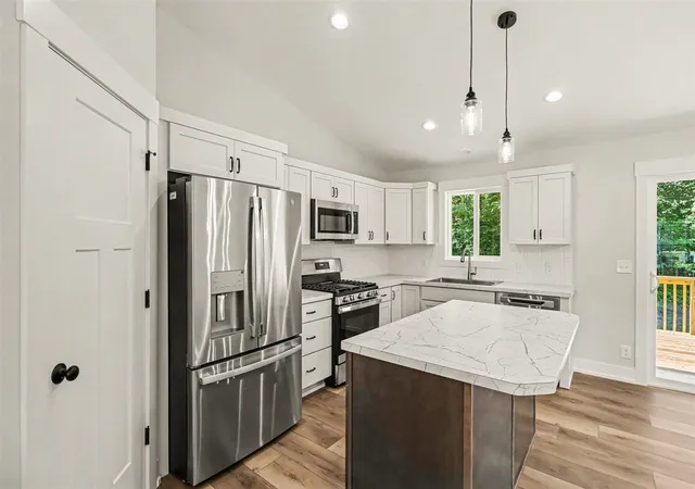 Photo 2 of Single family home for sale at 3433 Gray Fox Ln, Allegan, MI 49010 | MLS# 70541233 | Listing updated on 2026-08-19