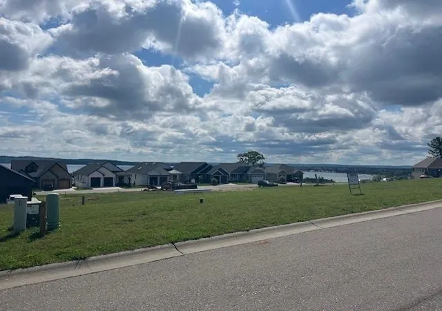5th image of 13785 S Meridian Dr, Traverse City, MI 49684 | MLS# 80059274