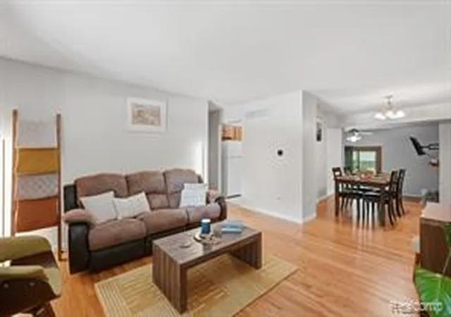 Homes for sale in Ann Arbor, MI | 1061 Western Dr, Ann Arbor, MI 48103 | MLS# 61009199