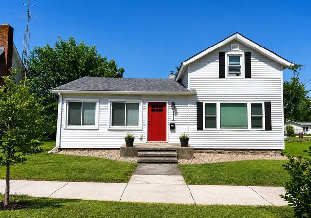 Homes for sale in Three Oaks, MI | 314 Magnolia St, Three Oaks, MI 49128 | MLS# 70544315