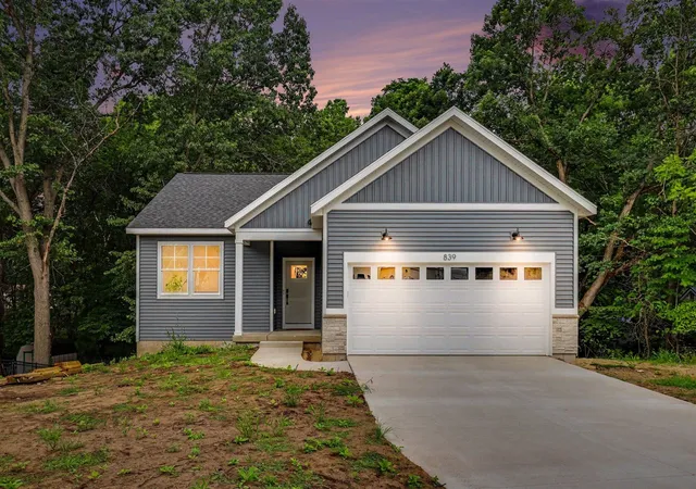 1st image of 839 Morgan Dr, Belding, MI 48809 | MLS# 70554100