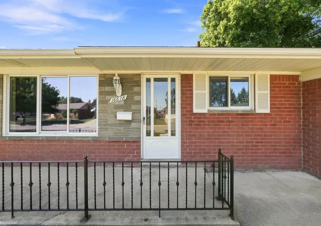 Photo 3 of Sale Pending at 16878 Grettel Ave, Fraser, MI 48026 | MLS# 50220192 | Listing updated on 2026-09-13