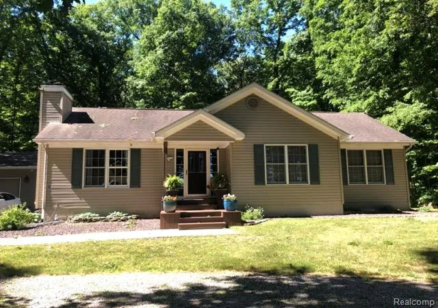 1st image of 7907 Stewart Rd, Monroe, MI 48162 | MLS# 61001984