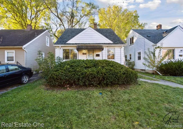 3rd image of 19439 W Chicago St, Detroit, MI 48228 | MLS# 60994890