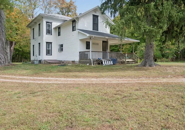 2nd image of 25160 F Dr, Albion, MI 49224 | MLS# 70500564
