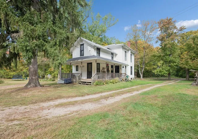 3rd image of 25160 F Dr, Albion, MI 49224 | MLS# 70500564