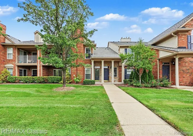 1st image of 3626 Oakmonte Blvd, Rochester, MI 48306 4791 | MLS# 61023425